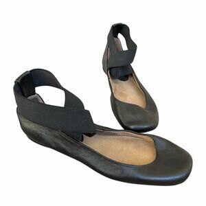 Audrey Brooke Genuine Black Leather Ballet Flats With Elastic Ankle Strap Size 7